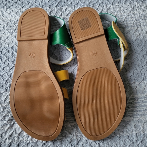 Velcro Never Used Flat Colorful Sandals - Picture 3 of 4